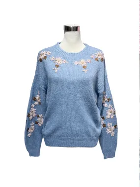 Langärmliger Strickpullover mit aufgenähtem Blumenmuster
