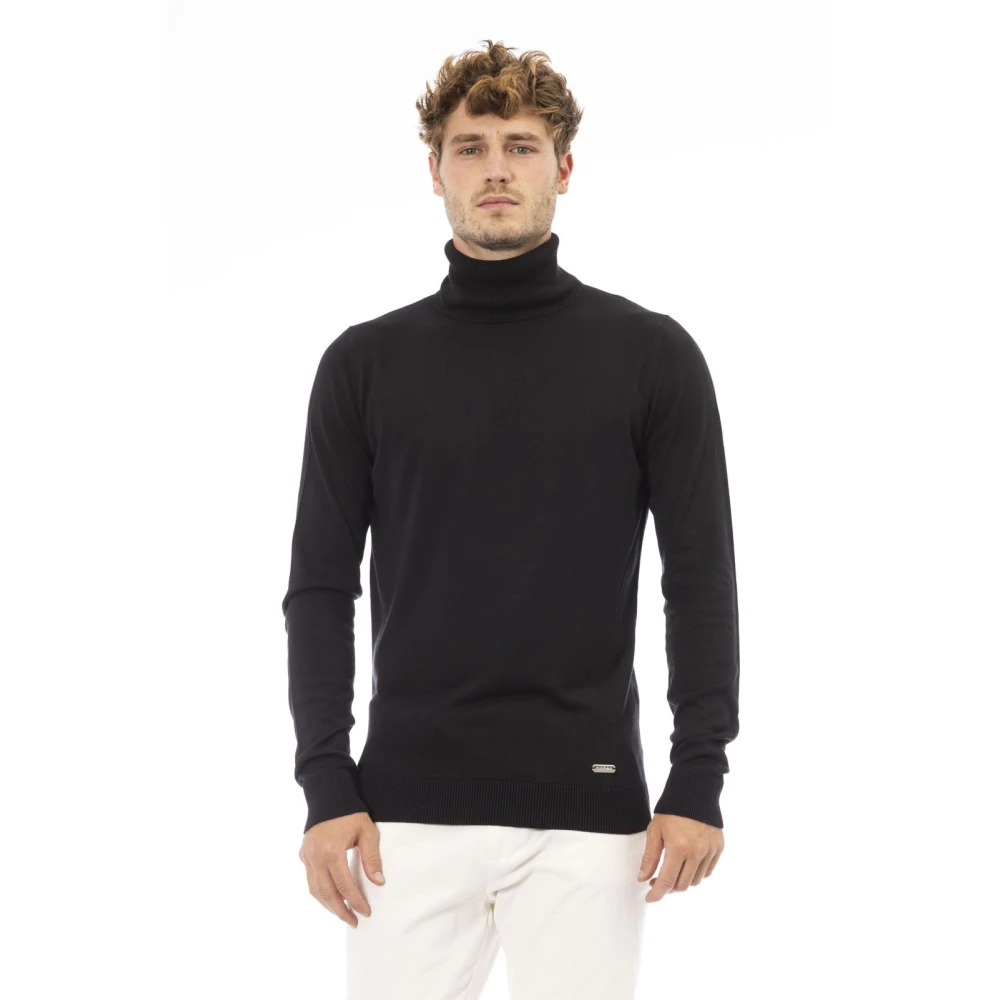 Trendiger Strickpullover mit Monogrammdetail